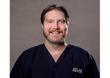 DR. BROWN M. HAMER III