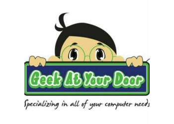 GEEK AT YOUR DOOR