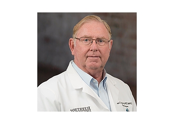 WAYNE PAULLUS, MD