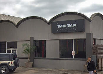 BAM BAM HOUSTON BAR & GRILL